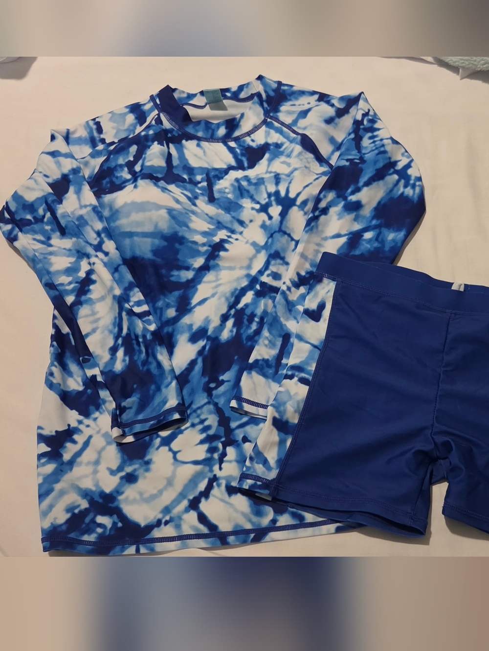 Blue Tie-Dye Rash Guard Top & Solid Blue Swim Shorts Set